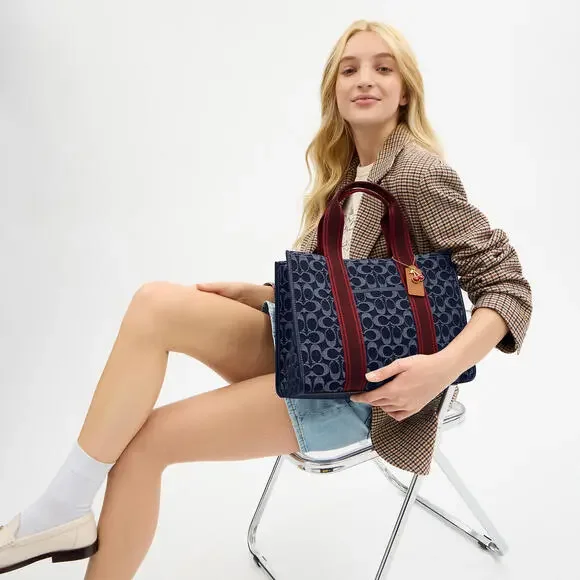 Smith Tote Bag In Signature Denim - Picture 5 of 5